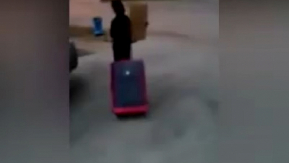 Izbacila sina iz kuće