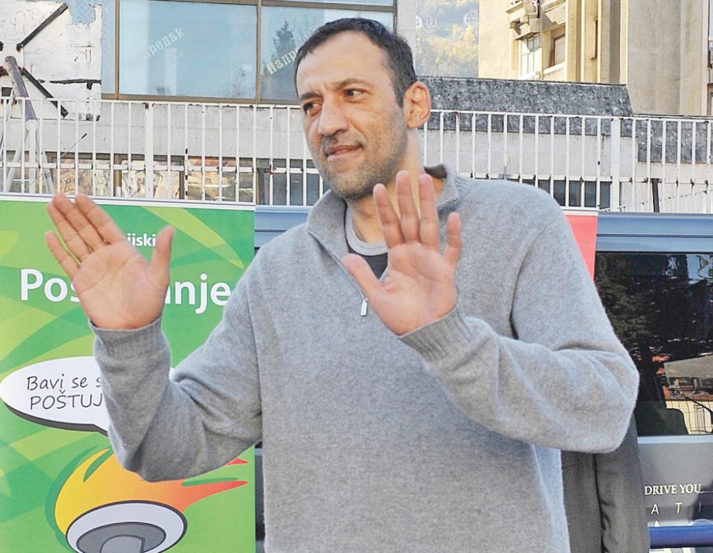 Naslednik u magli: Vlade Divac