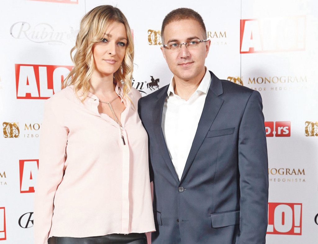 Ministar policije Nebojša Stefanović sa suprugom Anom