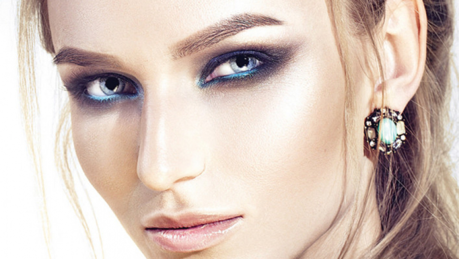 „Zadimljeni pogled“ i boja sedefa za nežniji izgled 