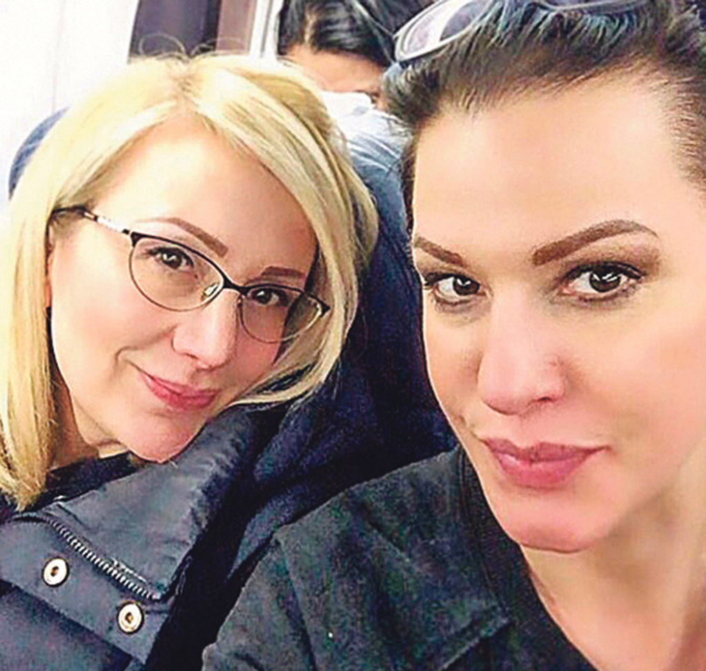  Leontina Vukomanović i Tijana Dapčević