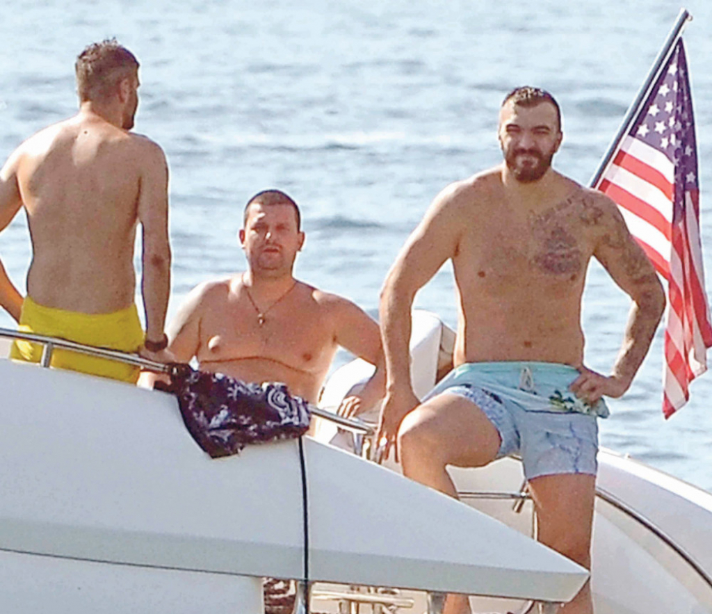 Stari prijatelji i kumovi:  Du&scaron;ko &Scaron;arić i Nikola Peković 