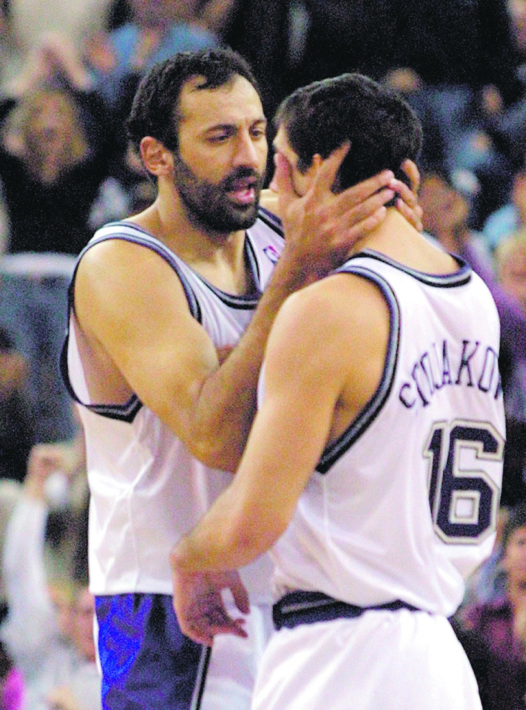 Pogorili NBA u drsu Kingsa... Divac i Stojaković