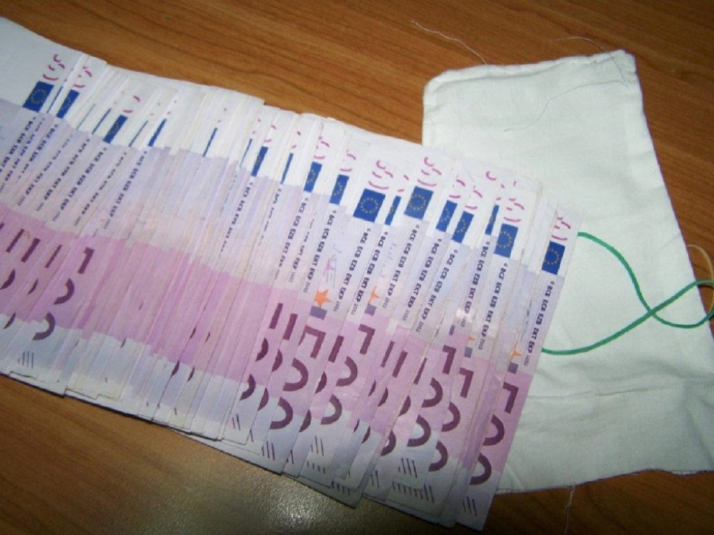 Zaplenjeni evri na Gradini