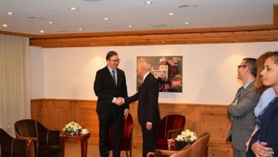 Vučić sa Bajdenom