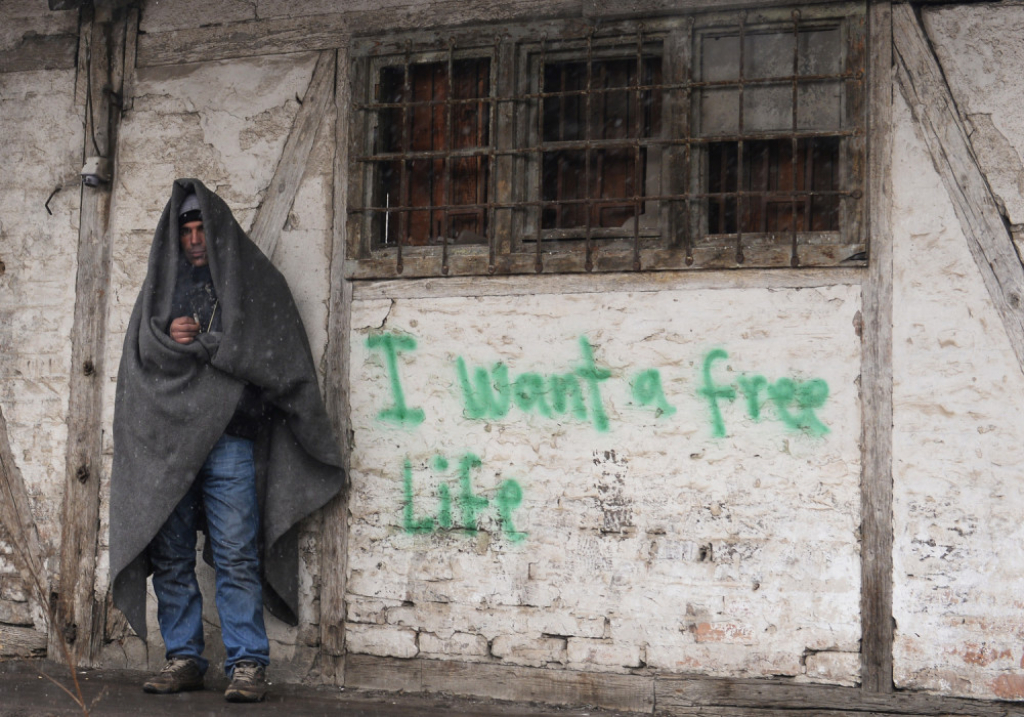 Migranti po hladnoći u Beogradu