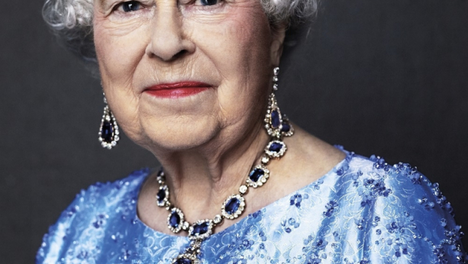 Kraljica Elizabeta - safirni jubilej