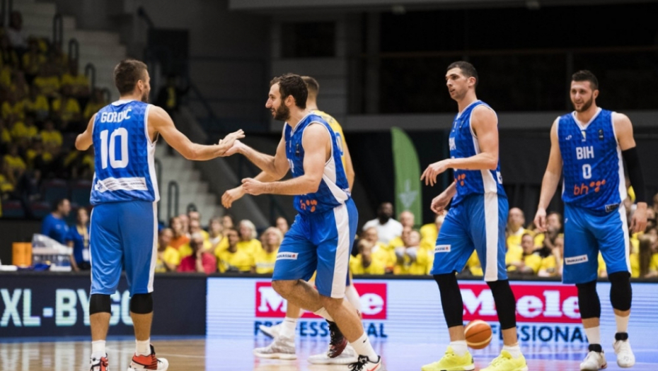 Nemanja Gordić sa reprezentativcima BiH