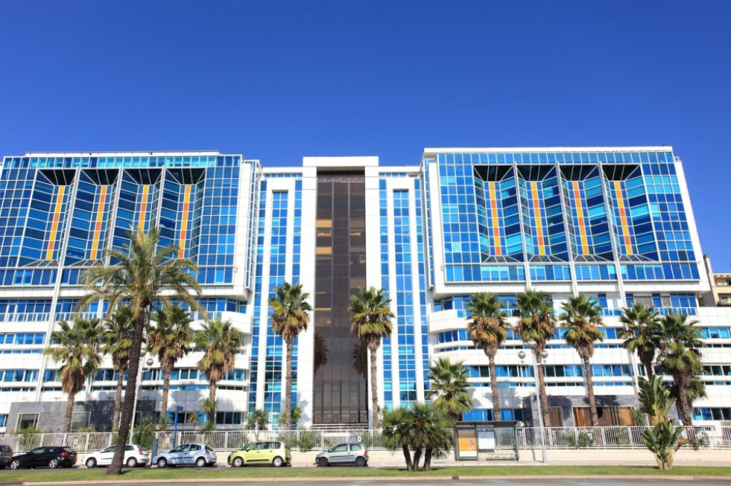 Bolnica Lenval, Nica