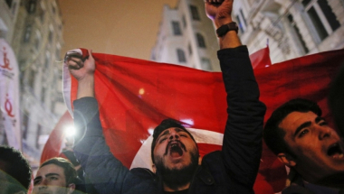 Žestoki protesti ispred holandske ambasade u Ankari