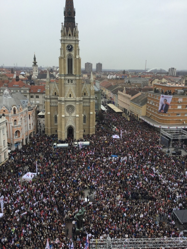 40.000 ljudi prisustvovalo mitingu Vučića