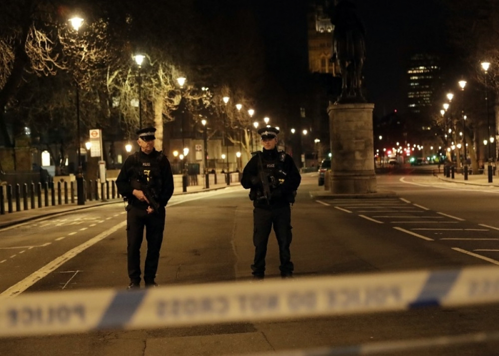 London pod policijskom blokadom