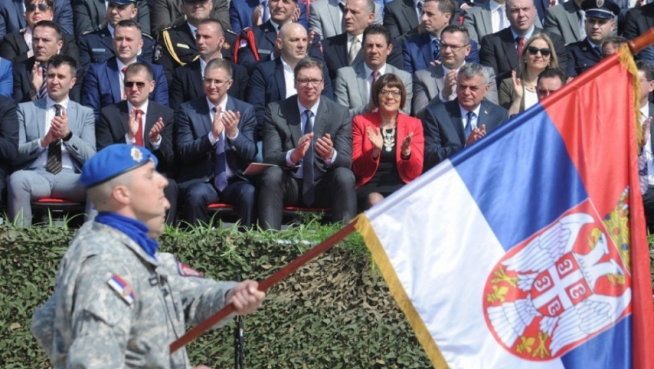 Državni vrh na promociji nove klase policije