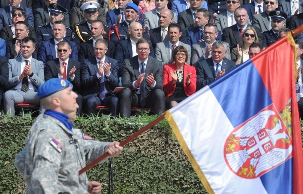 Državni vrh na promociji nove klase policije