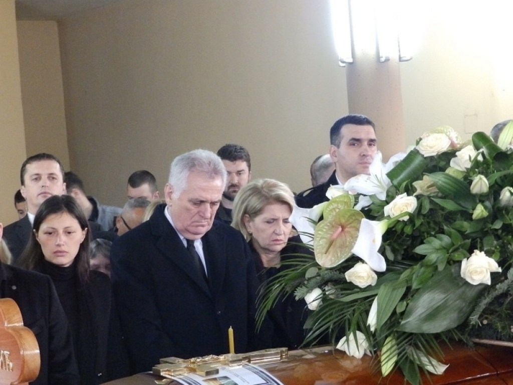 Opelo Predragu Mikiću