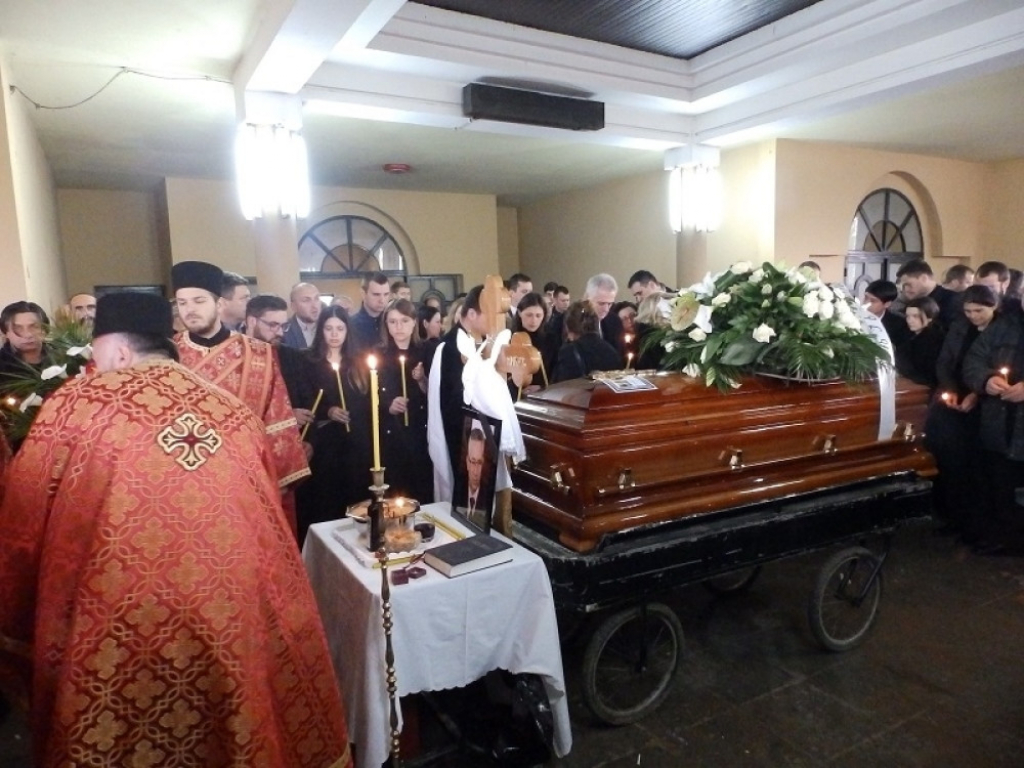 Ispraćaj Nikolićevog savetnika