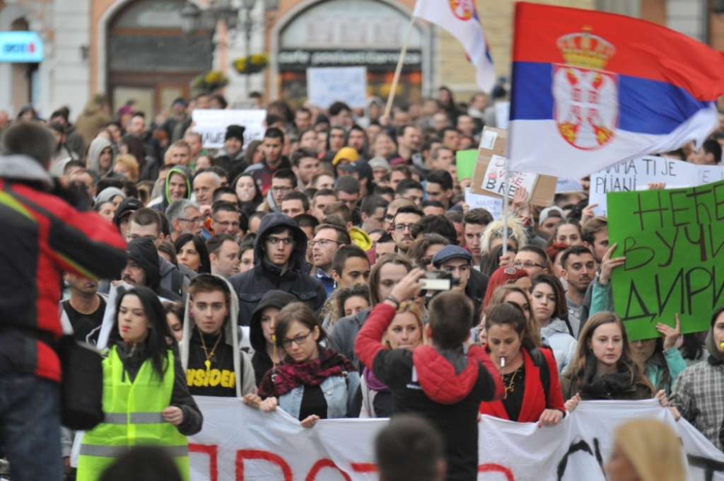 Protest protiv diktature u Novom Sadu, četvrti dan