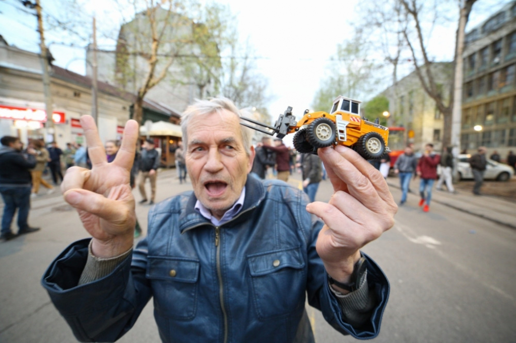 Bagerista Džo među demonstrantima