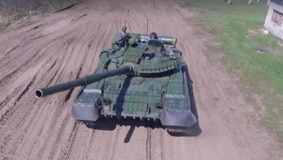 Tenk T-80 ukrajinske vojske