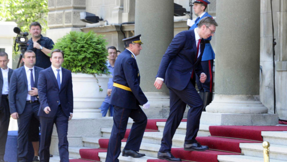 Aleksandar Vučić i Nikola Selaković