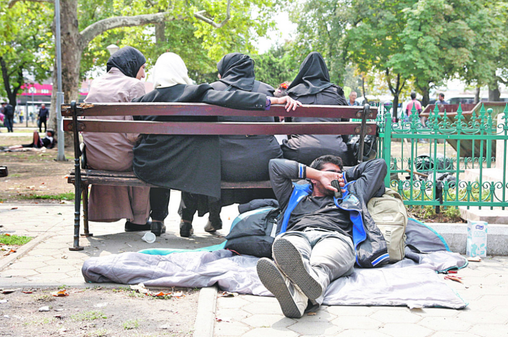 Migrant igrao fudbal sa dečakom, pa ga napao 