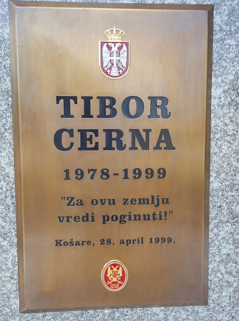 Spomenik Tiboru Cerni