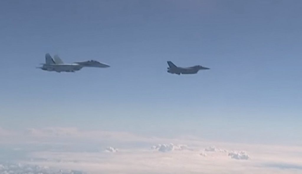 Ruski avion oterao NATO lovca
