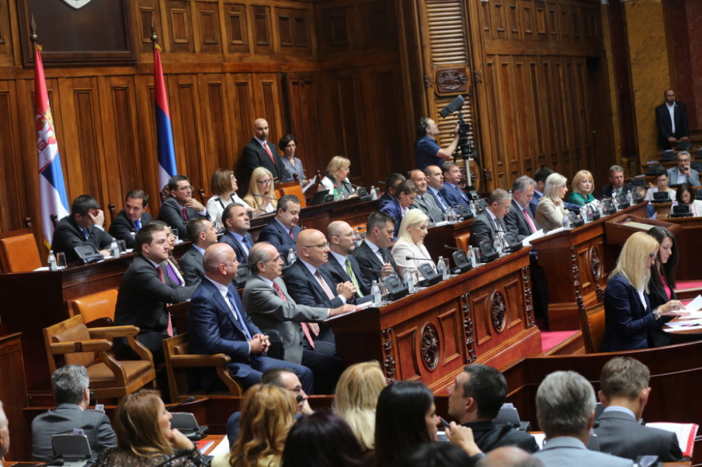 Ministri u Skupštini