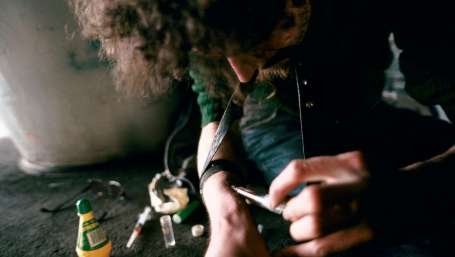 Droga narkoman heroin igla