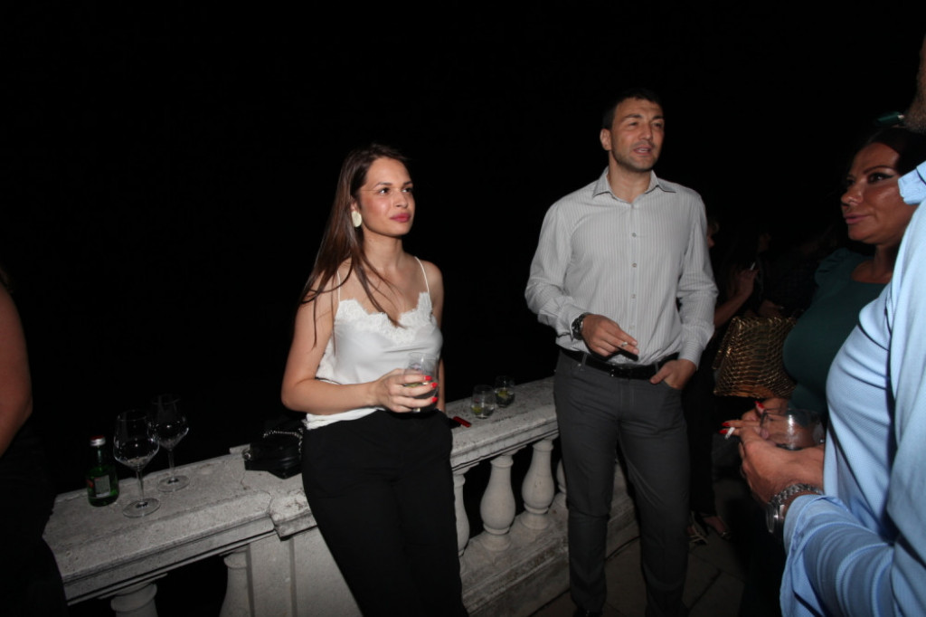 Vlada Mandić sa ženom