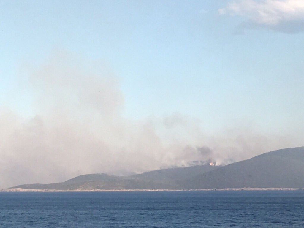 Požar Crna Gora Rt veslo Tivat