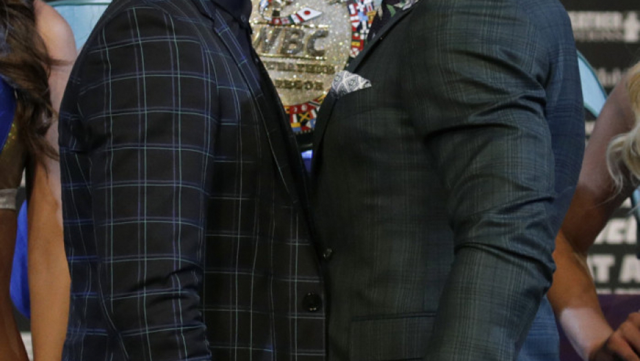 Konor Mekgregor i Flojd Mejveder