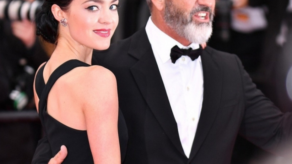 Mel Gibson i Rosalind Ros