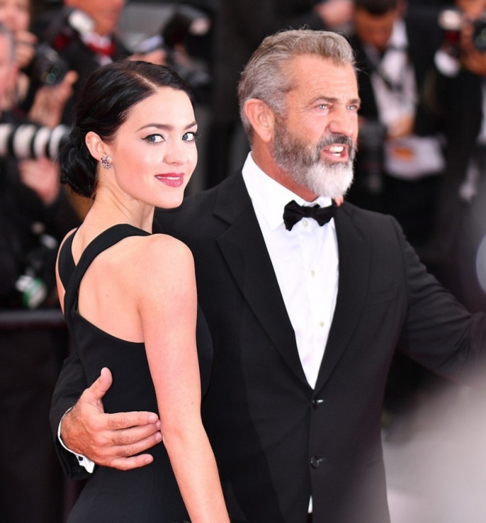 Mel Gibson i Rosalind Ros