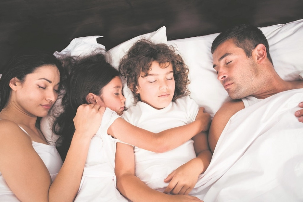 Deca krevet spavanje roditelji