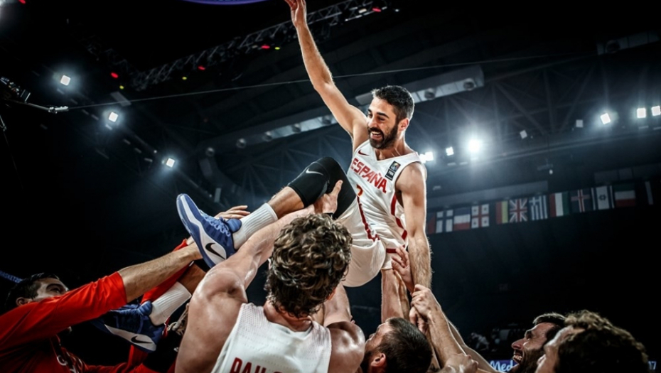 Penzioner... Huan Karlos Navaro