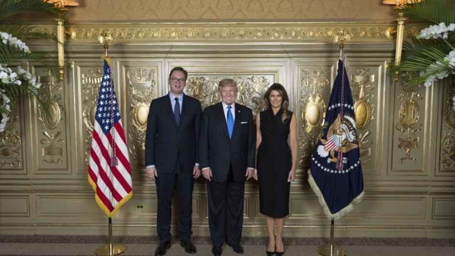 Vučić sa Trampom i Melanijom