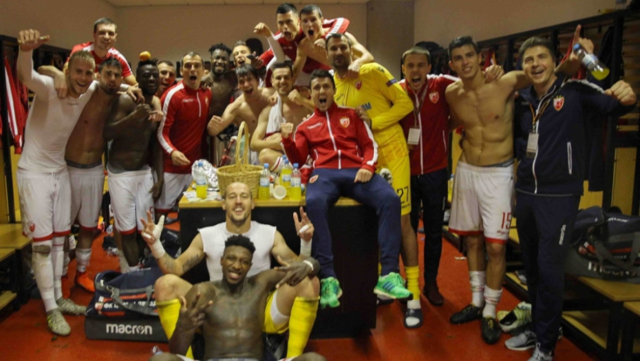 Slavlje u svlačionici Crvene zvezde