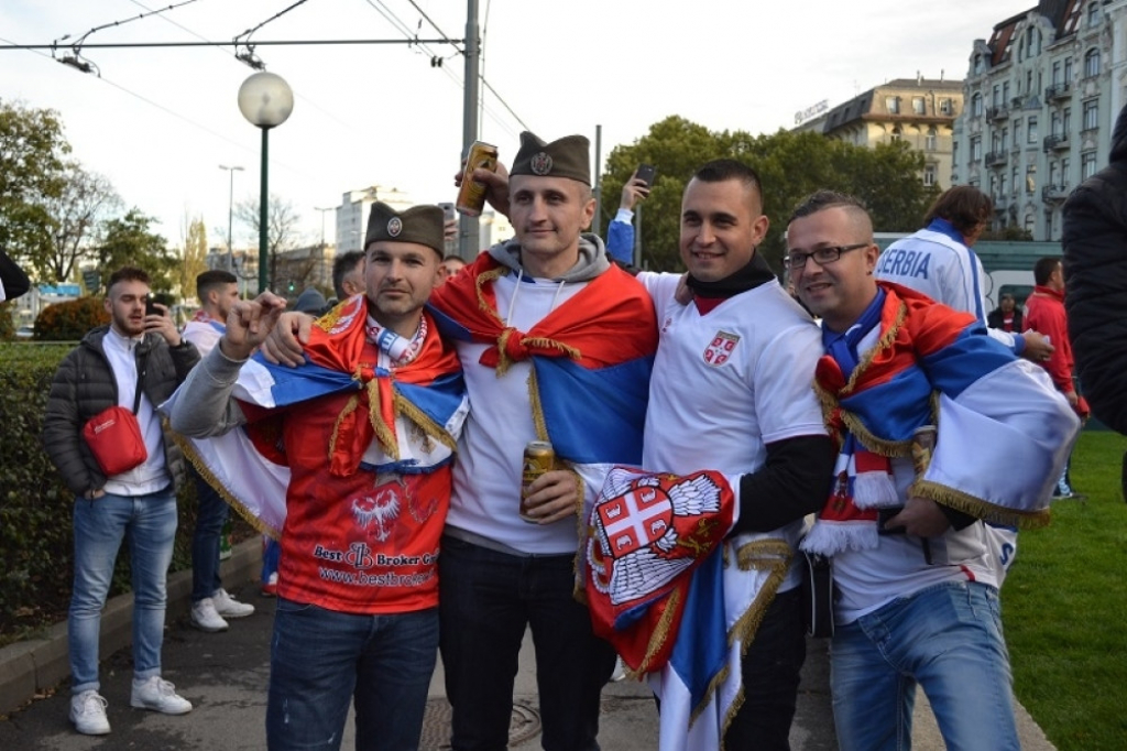 Srbi će sa Sveden placa krenuti ka stadionu