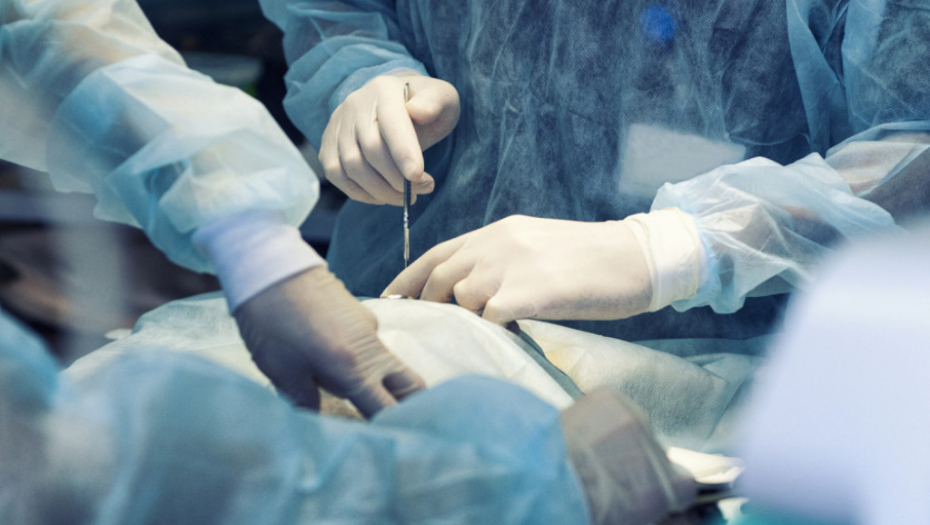 Bolnica, pacijent, operacija, bolest