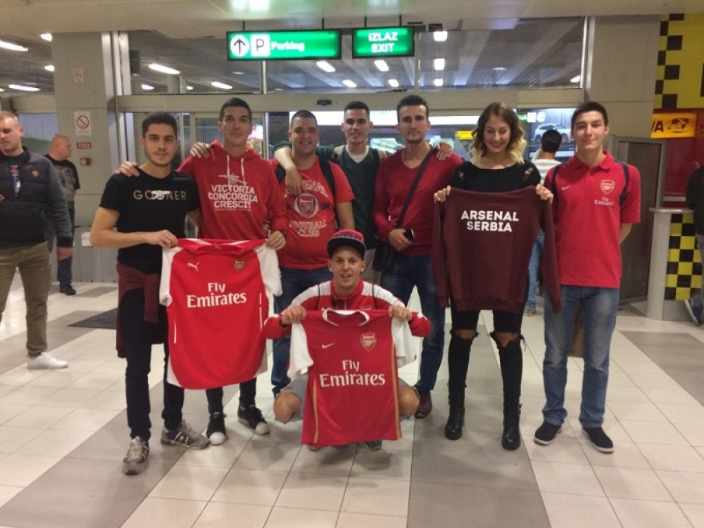 Navijači Arsenala iz Srbije
