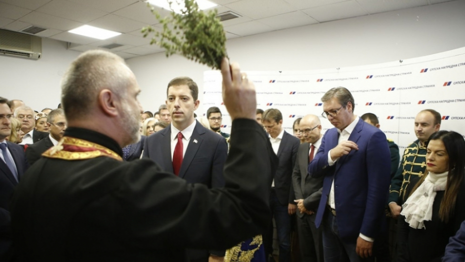 Aleksandar Vučić slava SNS