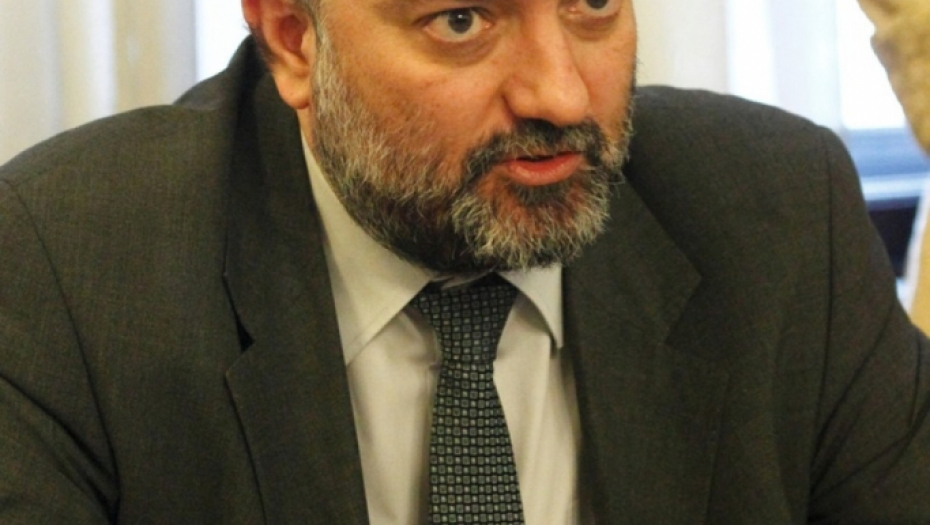 Dušan Petrović