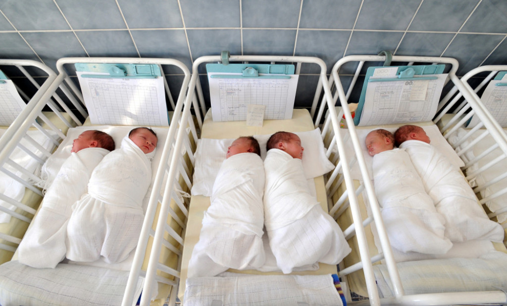 Porodilište bebe beba bolnica 