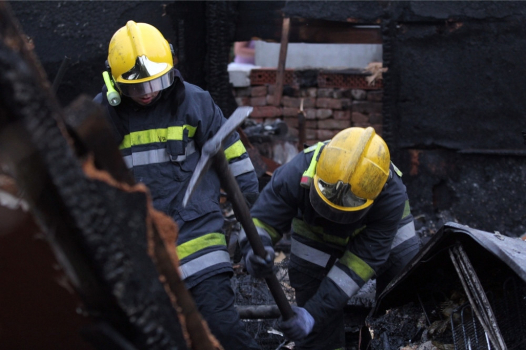 Vatrogasci požar vatra