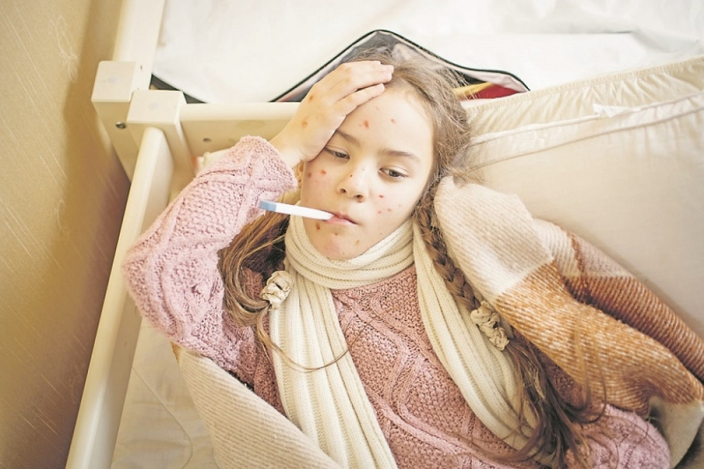 Povi&scaron;ena temperatura je jedan od prvih simptoma