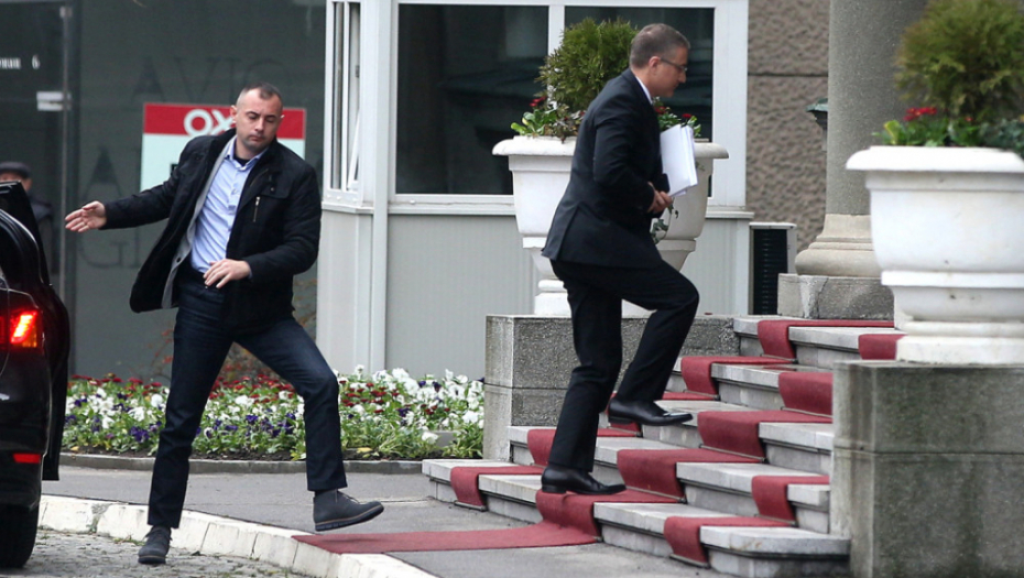 Sednica Saveta za nacionalnu bezbednost, Nebojša Stefanović