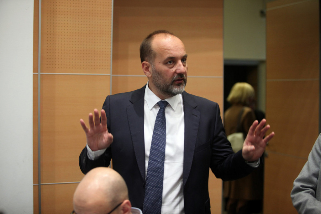 Pokret slobodnih građana, Saša Janković