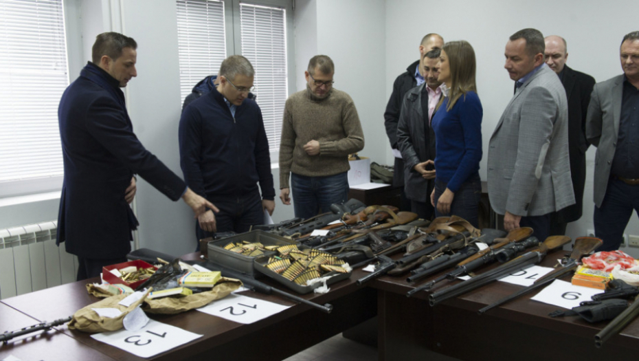 Zaplena oružje narkotici