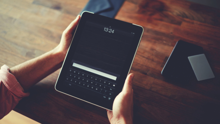 Tablet pedofil internet